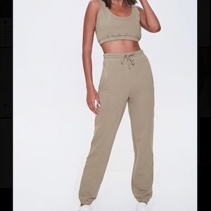 Forever 21 Crop Top and Jogger Set Green Size S